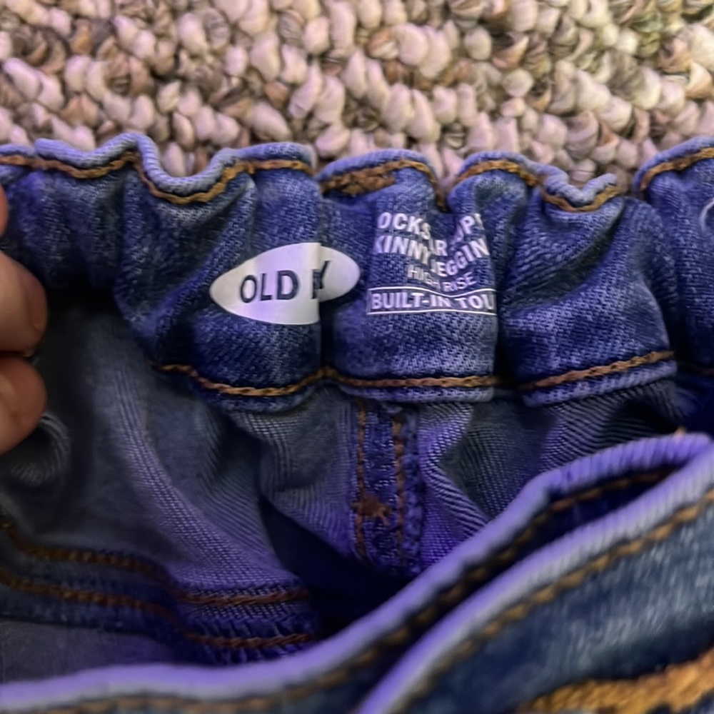 Jeans - Picture 2 of 4